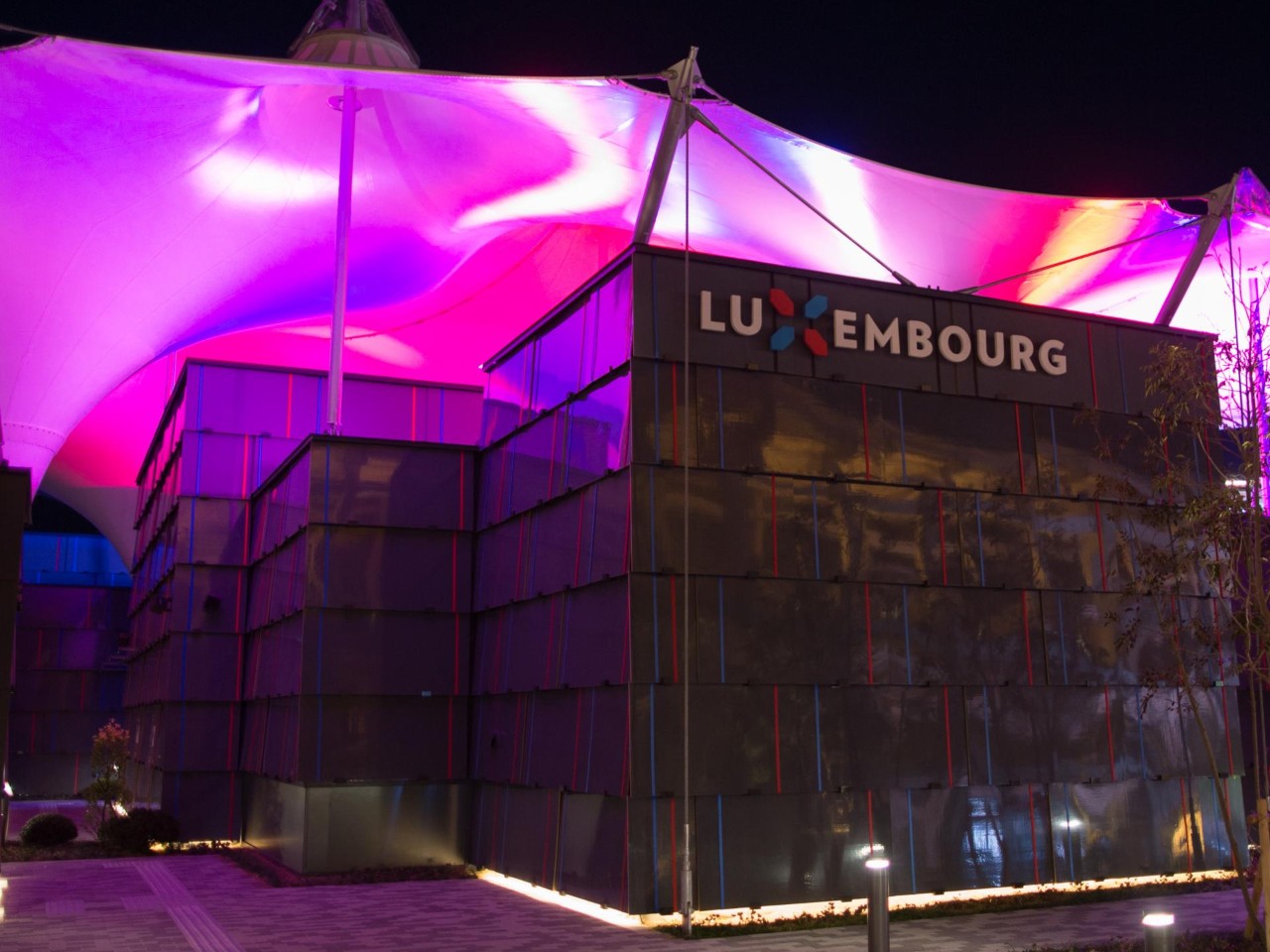 Nachtfoto des Pavillons