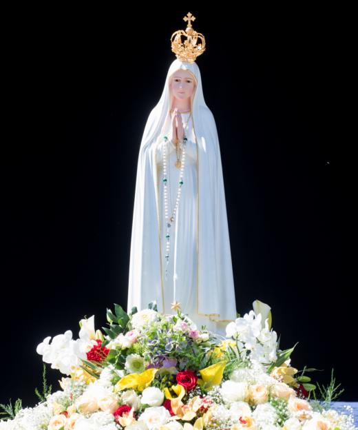 Statue der Jungfrau Maria