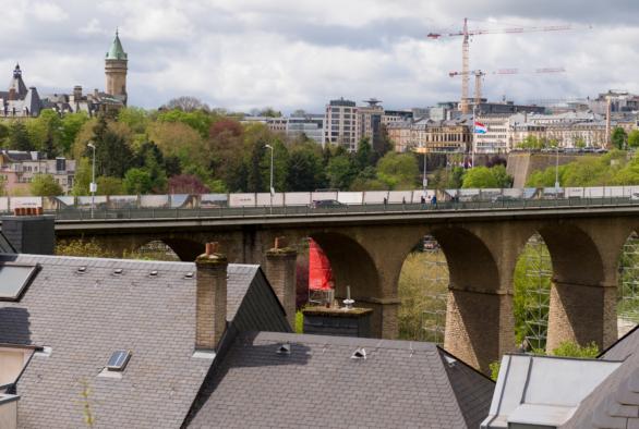 Der Bau des Viadukts fand zwischen 1859 und 1861 statt und wurde von einer britischen Firma durchgeführt.