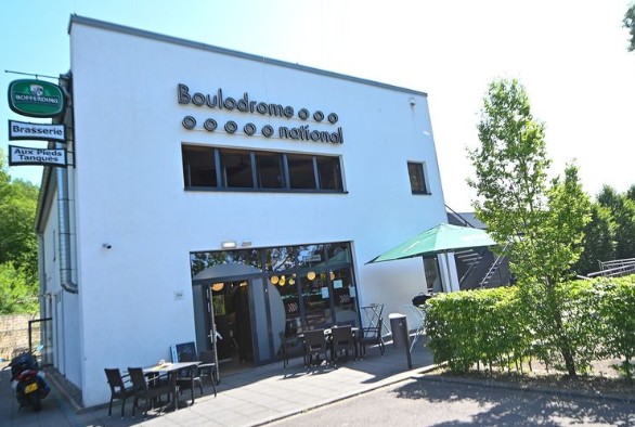 Solidaritätsrestaurants -  Eis Brasserie Boulodrome