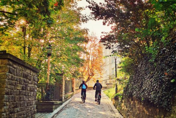 Discover spectacular views in Luxembourg City, such as this ancient climb towards the Holy-Ghost Citadel.