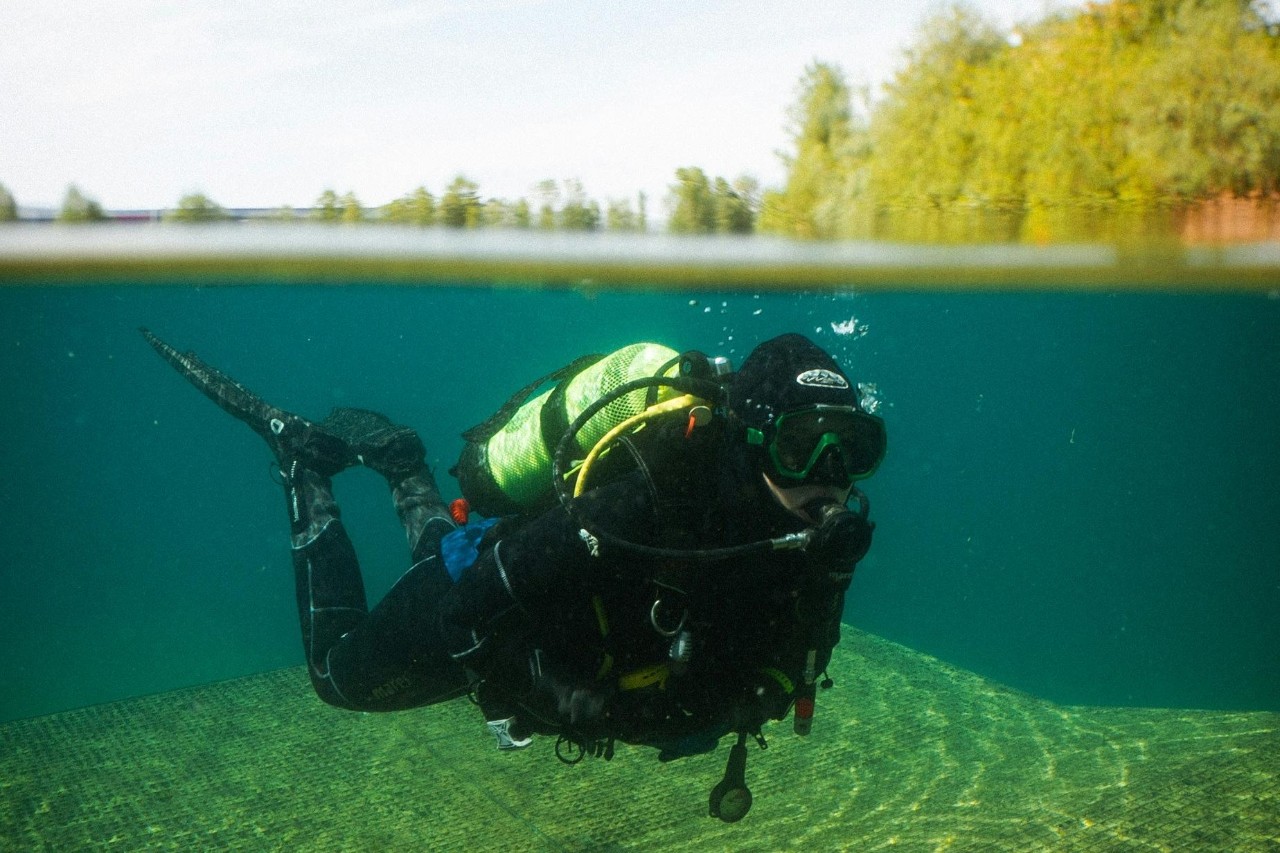 Diving