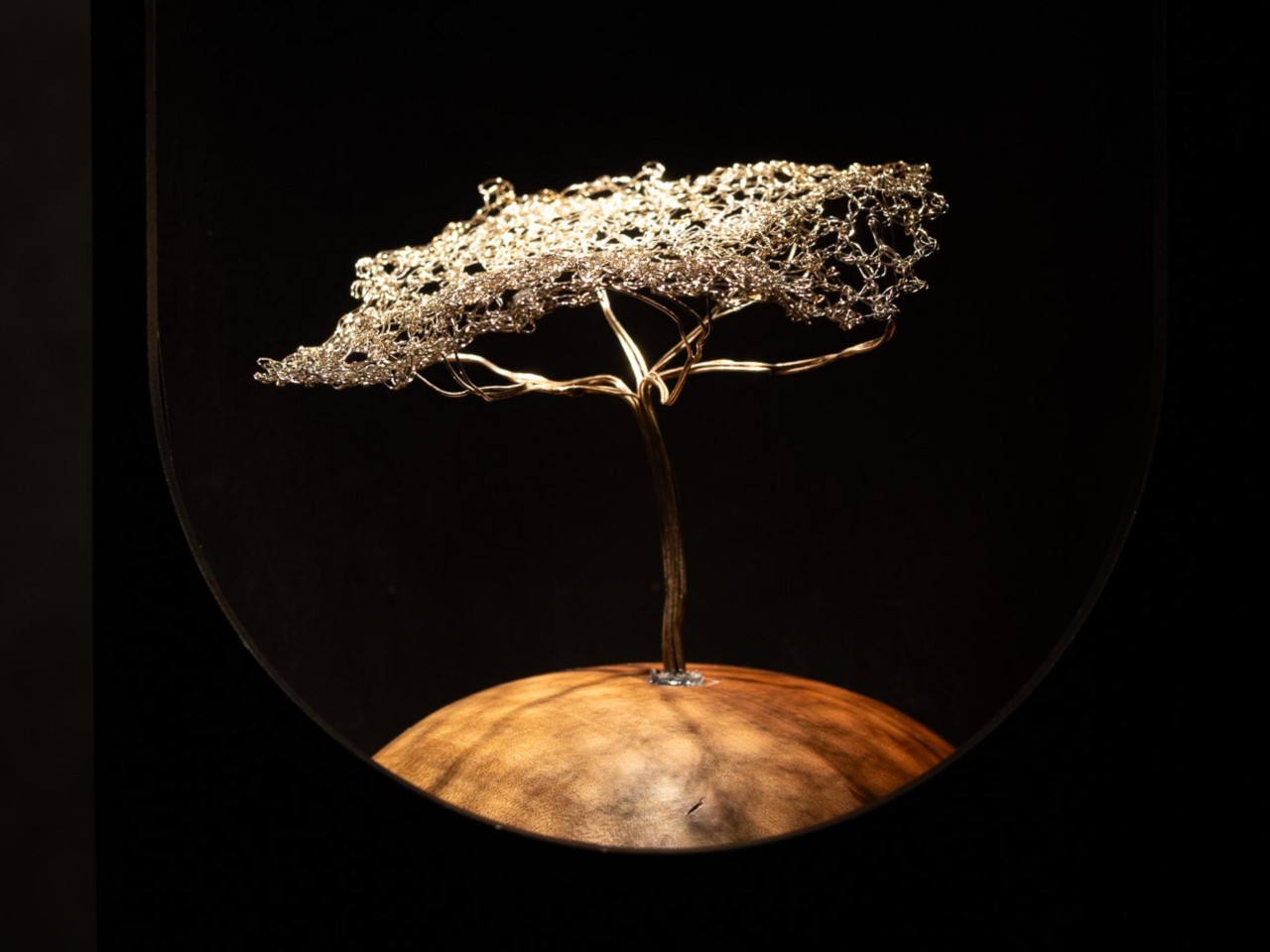 Tree sculpture by artist Pitt Brandenburger