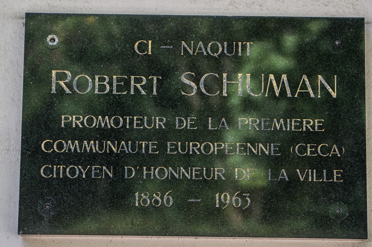 Plaque en la mémoire de Robert Schuman