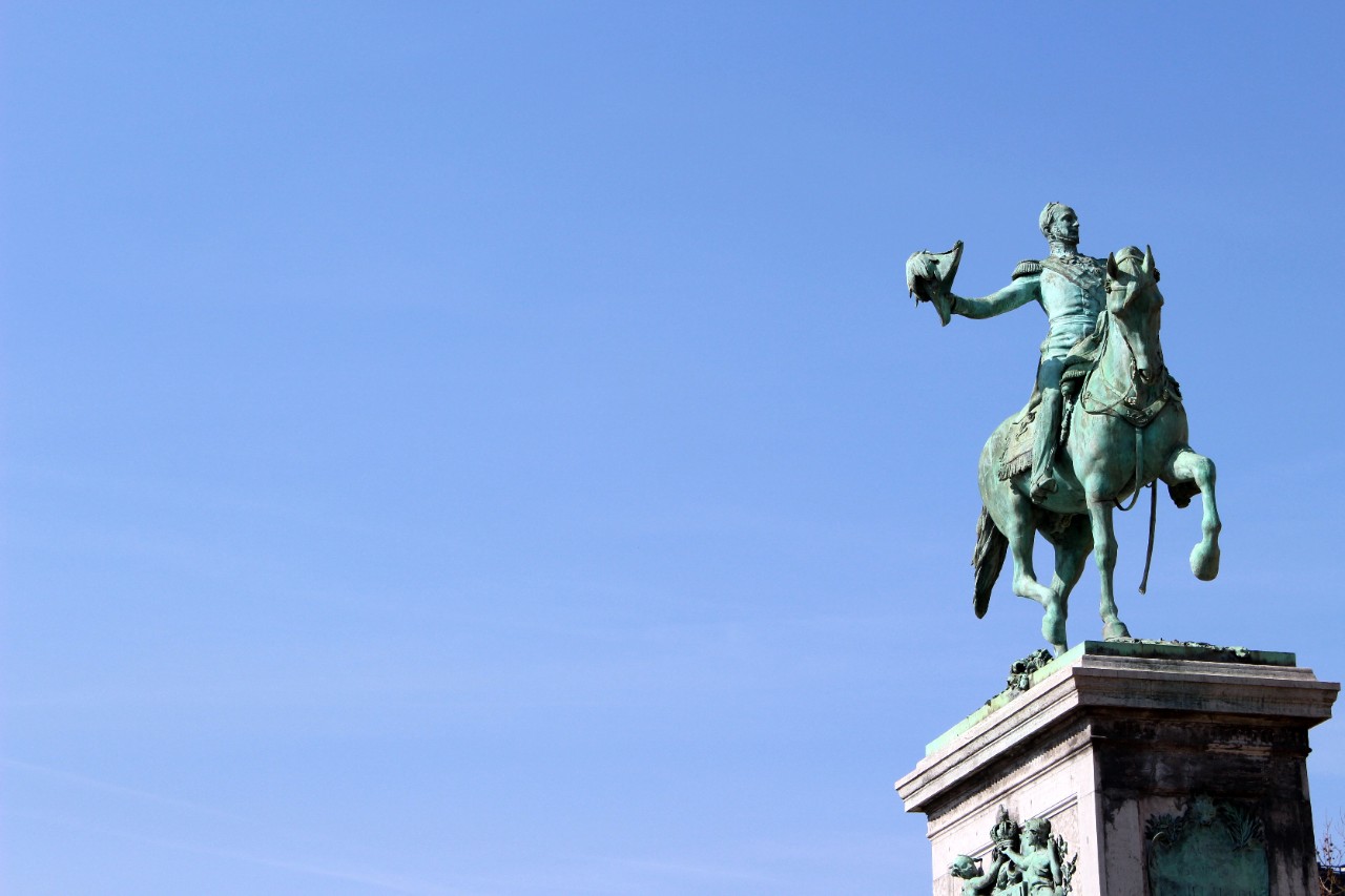 Monument à la place Guillaume II en l'honneur de Guillaume d'Orange-Nassau, roi des Pays-Bas et Grand-Duc de Luxembourg